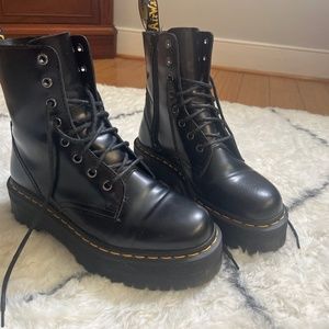 Dr. Martens Jadon Quad